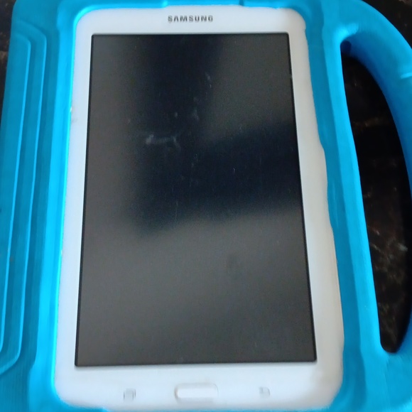 Ipad - Picture 4 of 4